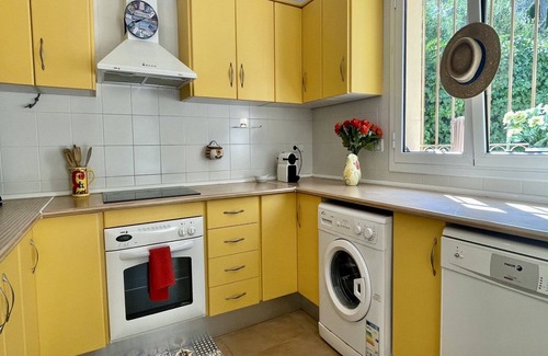 Pals Villa | Villa in Pals near Beaches and Old Town