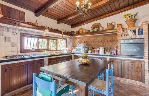 Partinico Villa | Villa in Partinico near the Beach