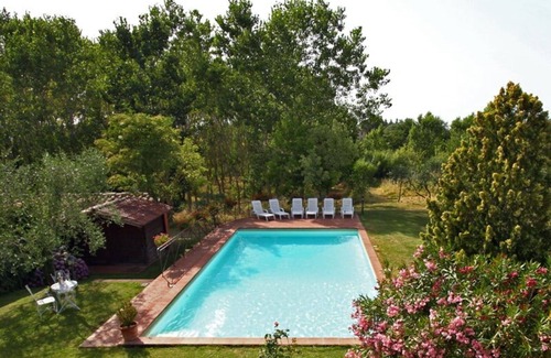 Figline e Incisa Valdarno Villa | Villa in Pavelli with 5 bedrooms sleeps 10