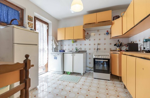 Porto Recanati Villa | Villa in Porto Recanati with 4 bedrooms sleeps 8