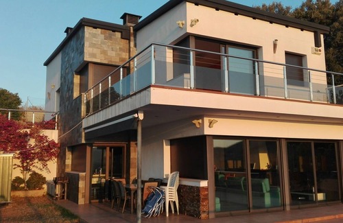 Calella House | Villa in quiet area, with pool, to enjoy your best holidays