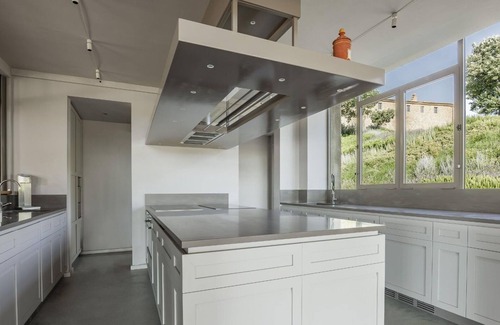 Radicondoli Villa | Villa in Radicondoli with 10 bedrooms sleeps 22