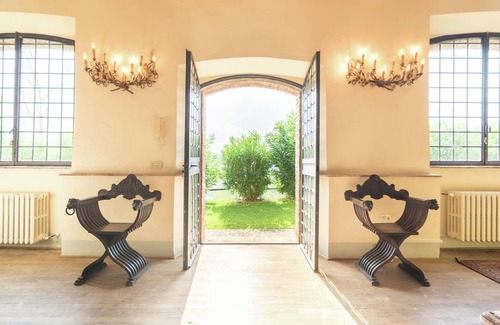 Castiglione in Teverina Villa | Villa in Rome with Pool & Garden