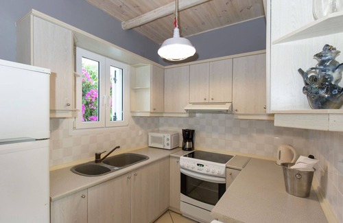 Samos Town Villa | Villa in Samos near Aghia Paraskevi Beach