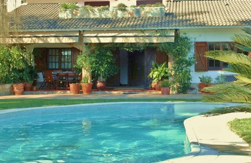 Sant Pol De Mar Villa | Villa in Sant Pol near Crystal Beach