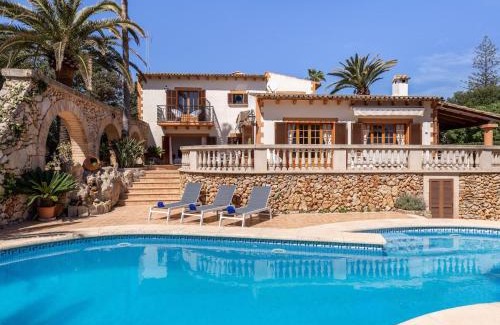 Cala Bona Villa | Villa in Son Servera with Beach & Pool