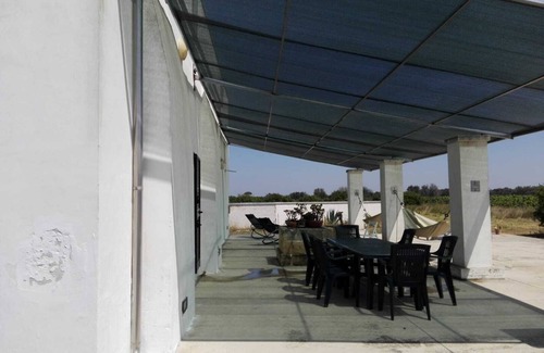 Guagnano Villa | villa in the countryside with olive grove