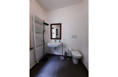 Calci Cottage | Villa in the heart of Monte Serra with pool