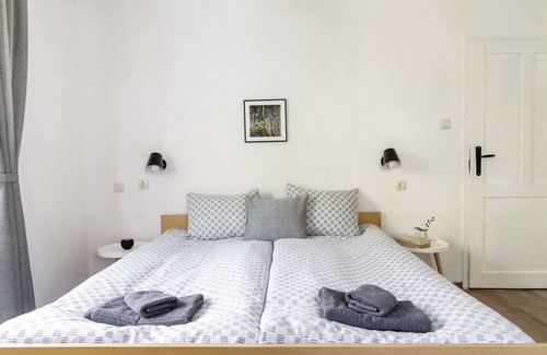 Devin Villa | Villa in the heart of the mountain next to the forest!