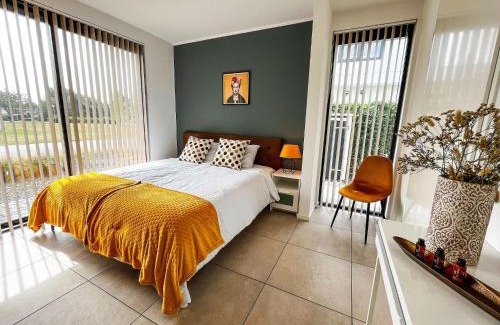 Zeewolde House | Villa in Zeewolde with Private Jetty