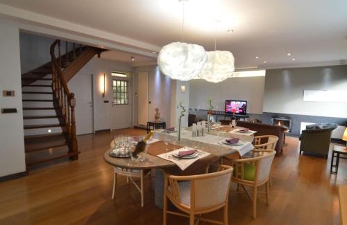 Godveerdegem Villa | Villa in Zottegem with Pool and Sauna
