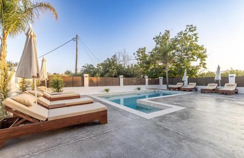 Kalamaki Villa | Villa Infinity Ena