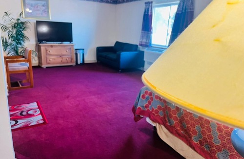 Fort Atkinson Hotel | Villa Inn Motel Near Hwy 12 WI Capital O