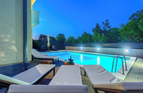 Dugopolje Villa | Villa Irena-Jacuzzi, Sauna&Heated pool near Split
