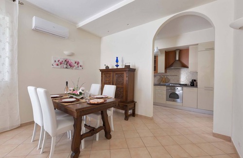 Noci Villa | Villa Irma with private pool