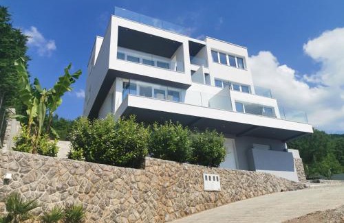 Icici Apartment | Villa Isabela