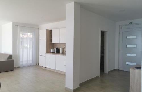 Icici Apartment | Villa Isabela