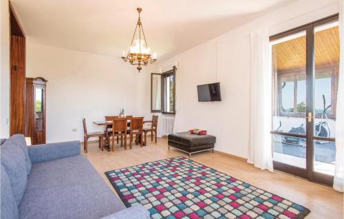 San Costanzo House | Villa James