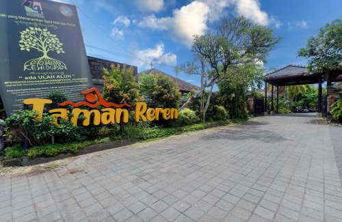 Mas Villa | Villa Joglo Taman Reren