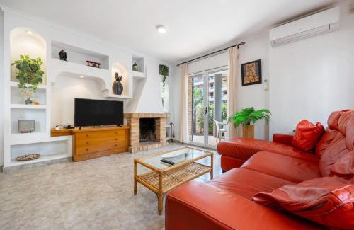 Vilafortuny House | Villa Jordi y Nuri