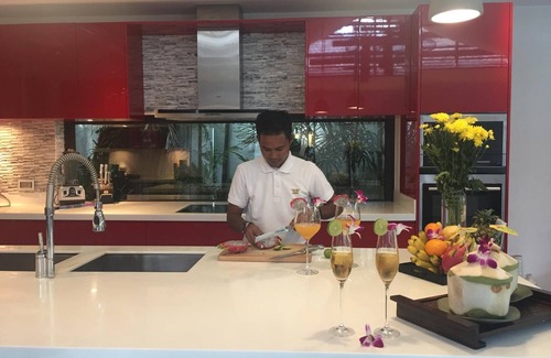 Hua Thanon Villa | Villa Julia Lamai Koh Samui front beach with chef and housekeeping