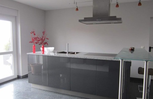 Frankweiler Apartment | Villa Käfernberg - apartment /apartment, shower or bath, WC, 1 Schlafrau