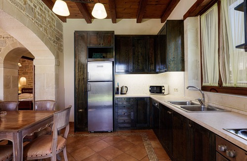 Adelianos Kampos Villa | Villa Kali,private pool,near the beach & amenities