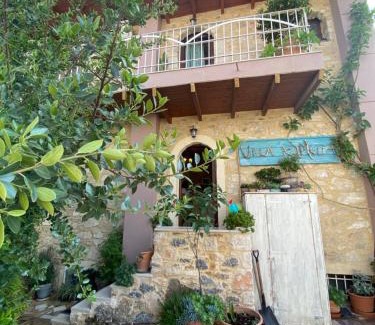 Galia Villa | Villa Kamelia-Renovated old house-South Crete