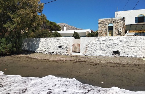 Kalymnos House | Villa Kantouni by the sea