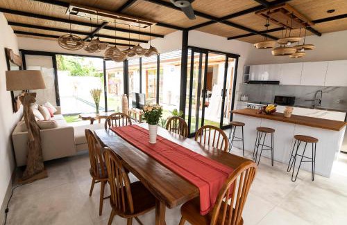 Padonan Villa | Villa Kavala Canggu