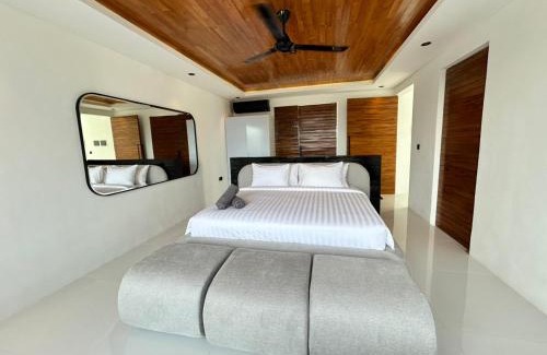 Sunset Road Villa | Villa Kawis Seminyak