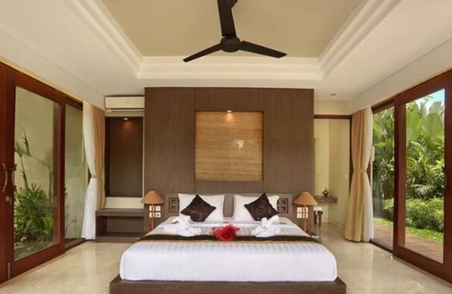 Kemenuh House | Villa Khayangan Kemenuh - Gianyar 3 Bedrooms 3 bathrooms