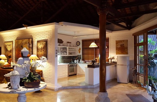 Mengwi Villa | Villa Kompiang Bali