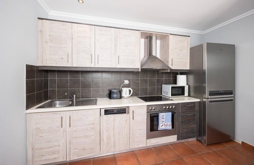 Kateleios Villa | Villa Kostis - Three Bedroom Villa, Sleeps 6