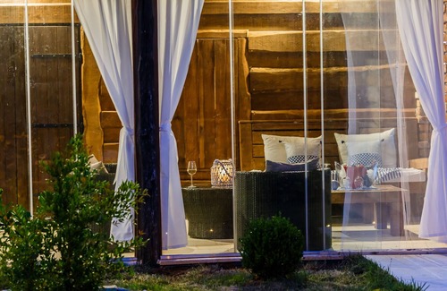 Lecevica Villa | Villa L &M with heating pool.