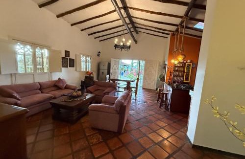 Pereira Villa | Villa La Isabella in Combia, Pereira, Colombia
