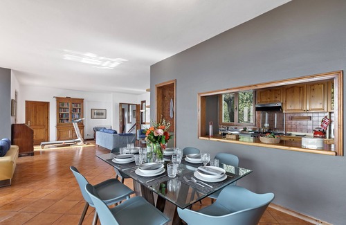 Pulciano Villa | Villa La Quercia Hilly Area Lake View, Toscolano Maderno, Italy
