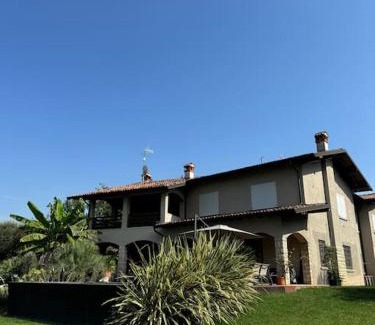 Castenedolo House | Villa La Quiete Inn -Private Pool - Parking - Wifi