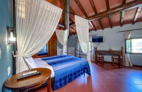 Borgo San Lorenzo Villa | Villa La Topaia in Esclusiva