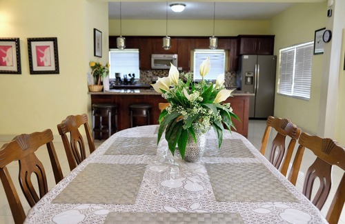 Canaan Villa | VILLA LAKE HAVEN Beautiful Villa at Lakes Edge, Architectural Designed