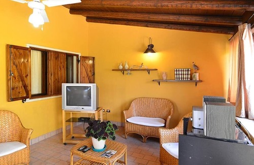 Solarino Villa | Villa Lampo