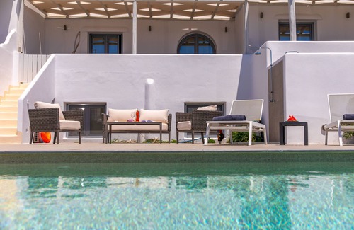 Plaka Villa | Villa Lantana with Private Swimming Pool - Salinus Naxian Villas