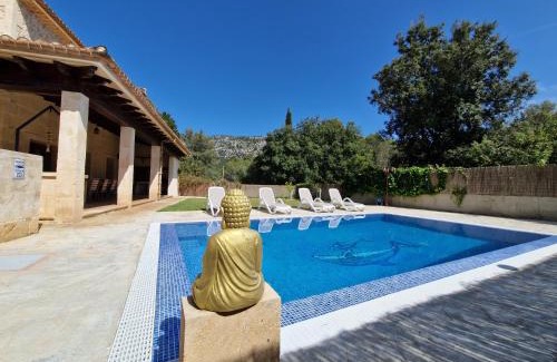 Crestatx Villa | Villa Lara
