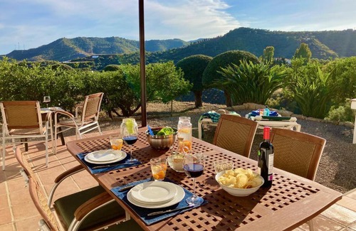 Cajiz Villa | Villa Las Ranas