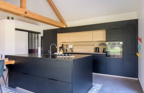 Munster Villa | Villa "Le Domaine Endila" with Mountain View, Private Terrace and Spa