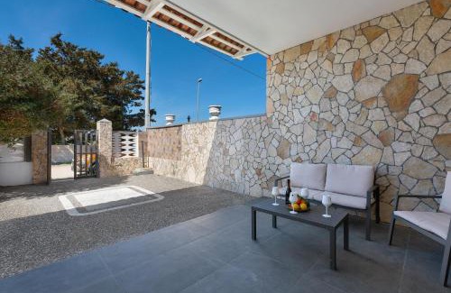 Porto Cesareo House | Villa Le Maree by BarbarHouse