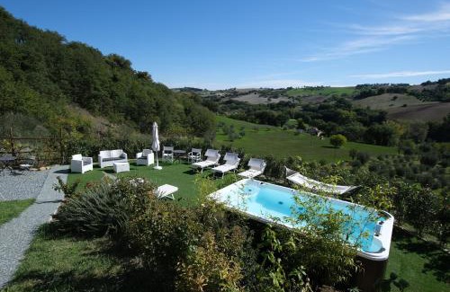 Arcevia Villa | Villa le Moie by MMega