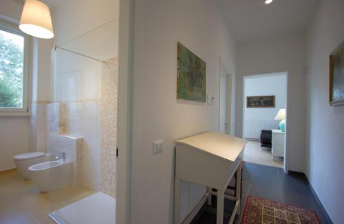 Florence Apartment | Villa Le Statue