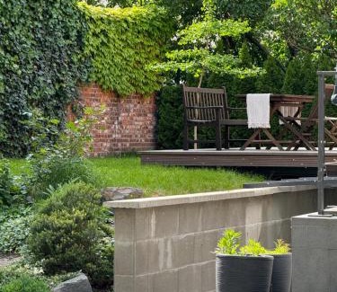 Ost Apartment | Villa Leone