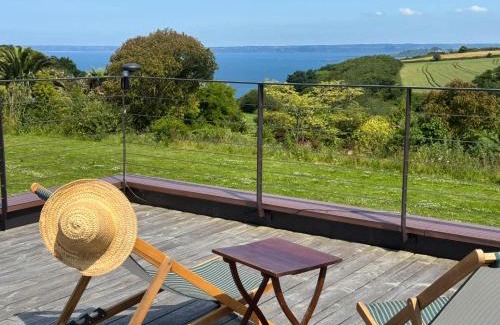 Guimaec House | Villa Les Embruns sea view Beg Ar Fry 10 people
